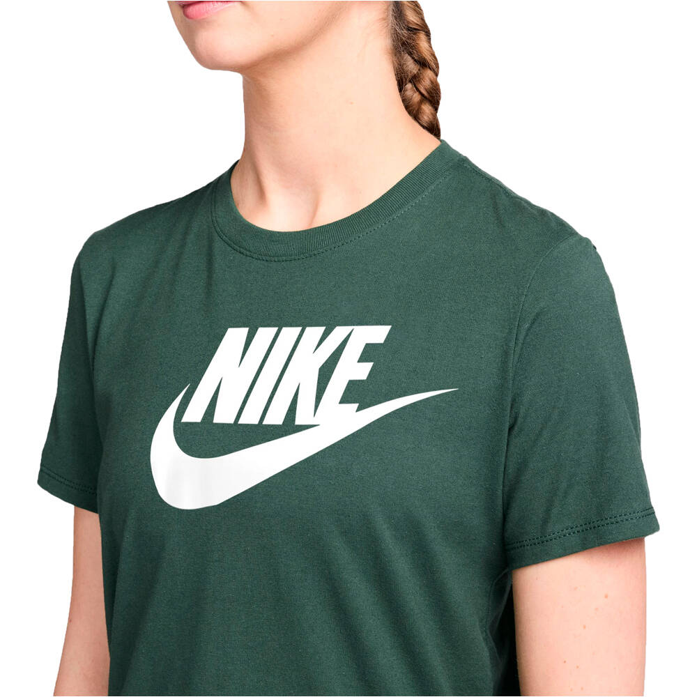 Nike camiseta manga corta mujer SPORTSWEAR CLUB VERDE vista detalle