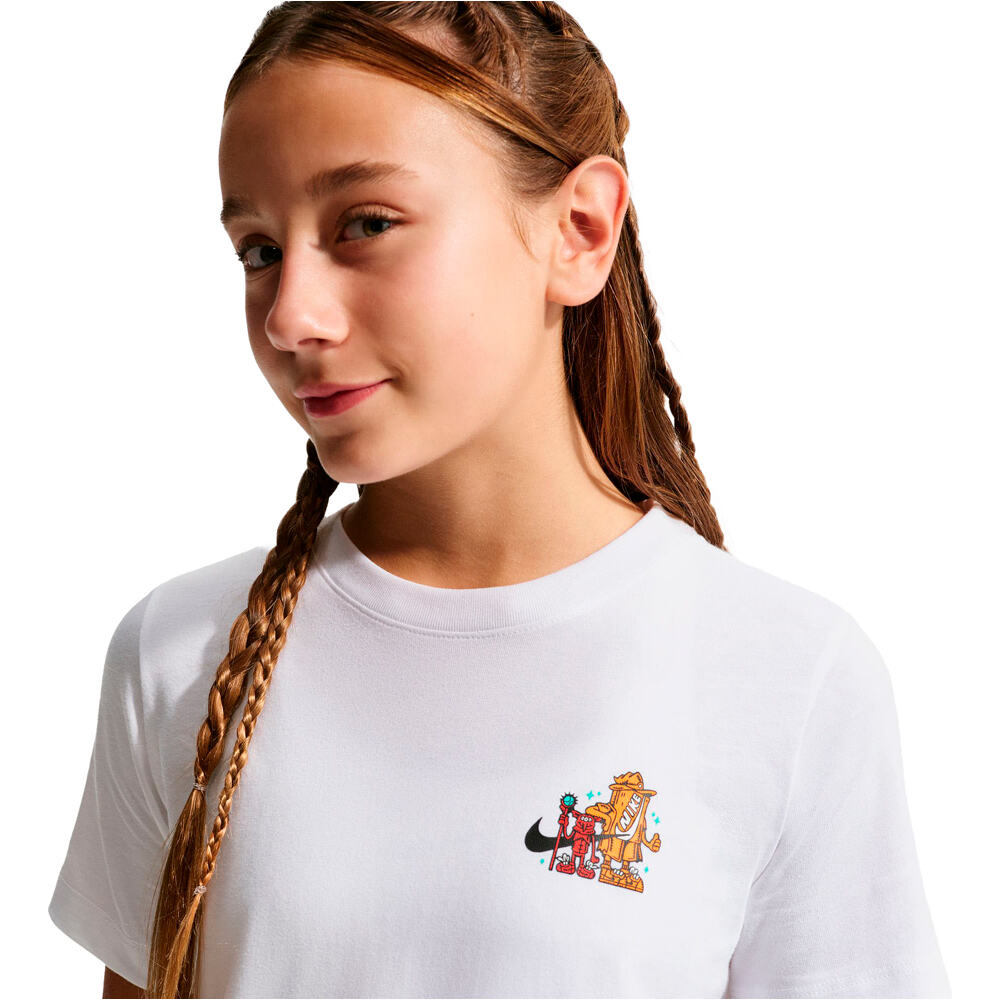 Nike camiseta manga corta niño K NSW TEE BOXY 2 HO26 BLANCO 03