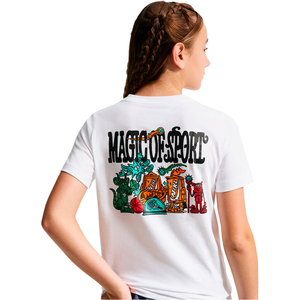 Nike camiseta manga corta niño K NSW TEE BOXY 2 HO26 BLANCO vista detalle