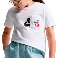 Nike camiseta manga corta niño SPORTSWEAR FUTURA BLANCO vista frontal
