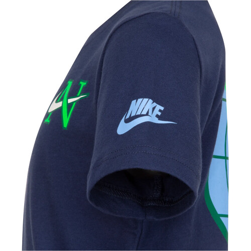 NIKE GLOBE HAPPY DNA