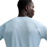 Nike camiseta técnica manga corta hombre DRI-FIT ADV STRIDE AZUL 03