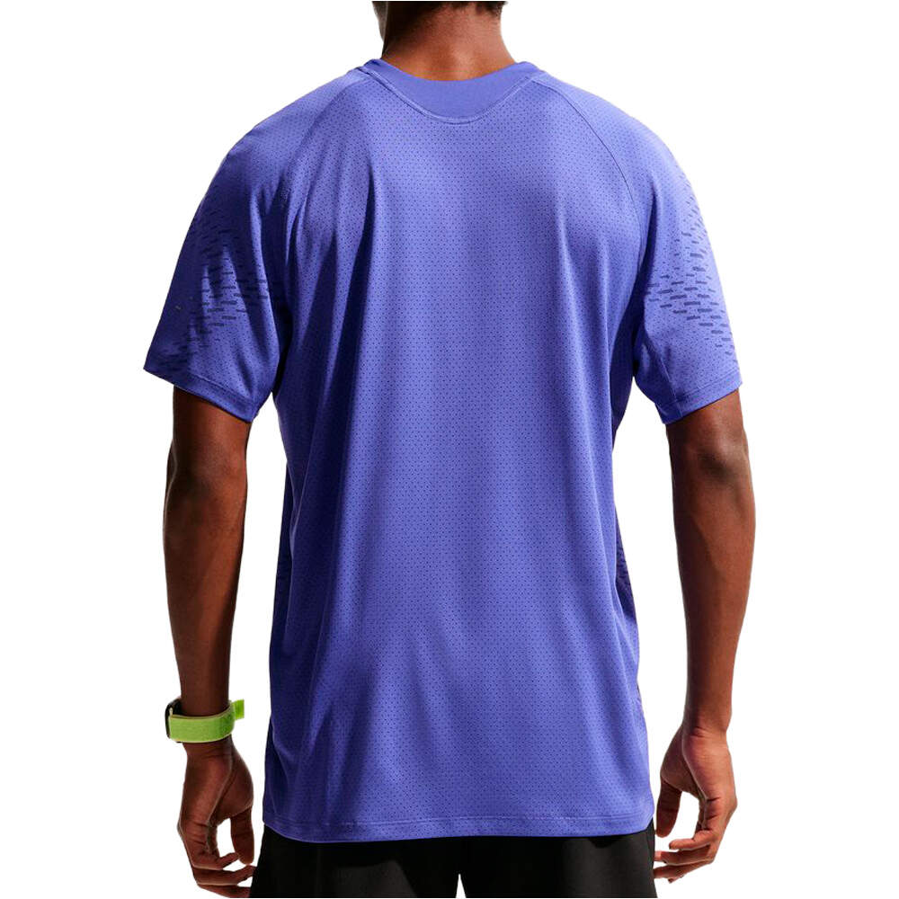 Nike camiseta técnica manga corta hombre DRI-FIT ADV STRIDE NOVELTY AZUL vista trasera