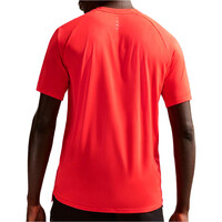 Nike camiseta técnica manga corta hombre DRI-FIT ADV STRIDE ROJO vista trasera