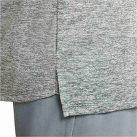 Nike camiseta técnica manga corta hombre DRI-FIT STRIDE GRIS 05