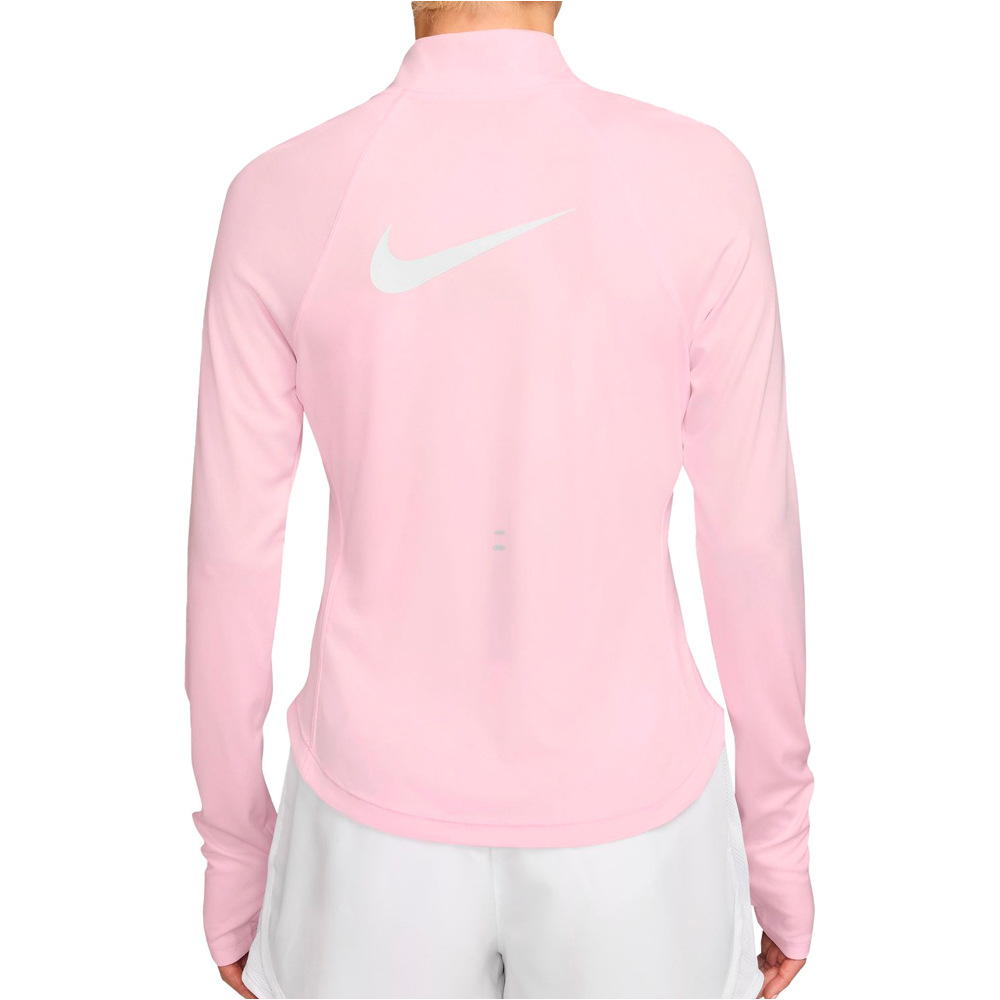 Nike camiseta técnica manga larga mujer DRI-FIT TEMPO SWOOSH ROSA vista trasera