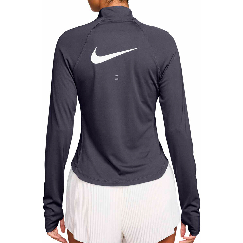 Nike camiseta técnica manga larga mujer W NK TEMPO SWSH HBR DF HZ TOP GRIS vista trasera
