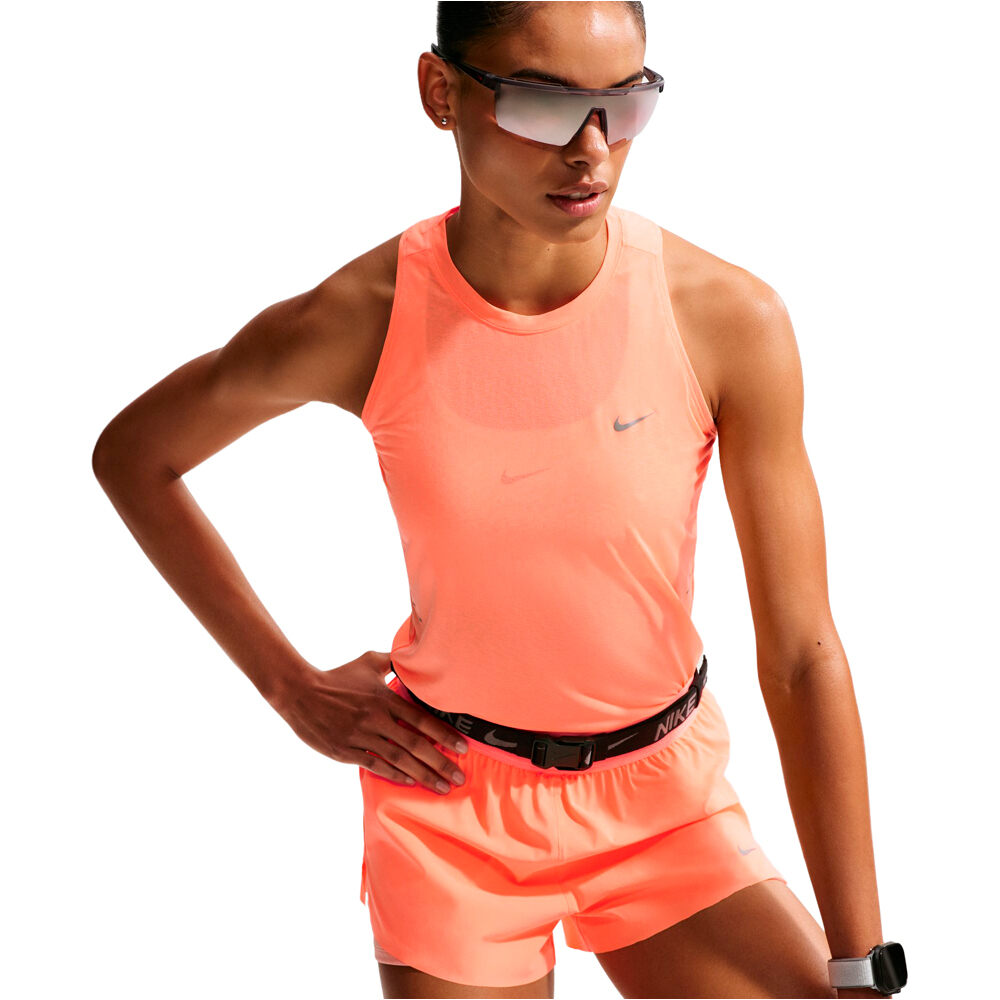 Nike camiseta técnica tirantes mujer DRI-FIT SWIFT NARANJA 04