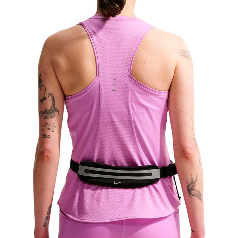 Nike camiseta técnica tirantes mujer DRI-FIT SWIFT ROSA vista trasera