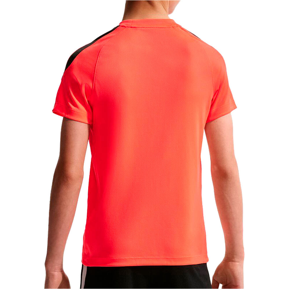 Nike camisetas entrenamiento futbol manga corta niño DRI-FIT STRIKE ROJO vista trasera