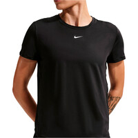 Nike camisetas fitness mujer DRI-FIT ONE CLASSIC NEGRO vista detalle