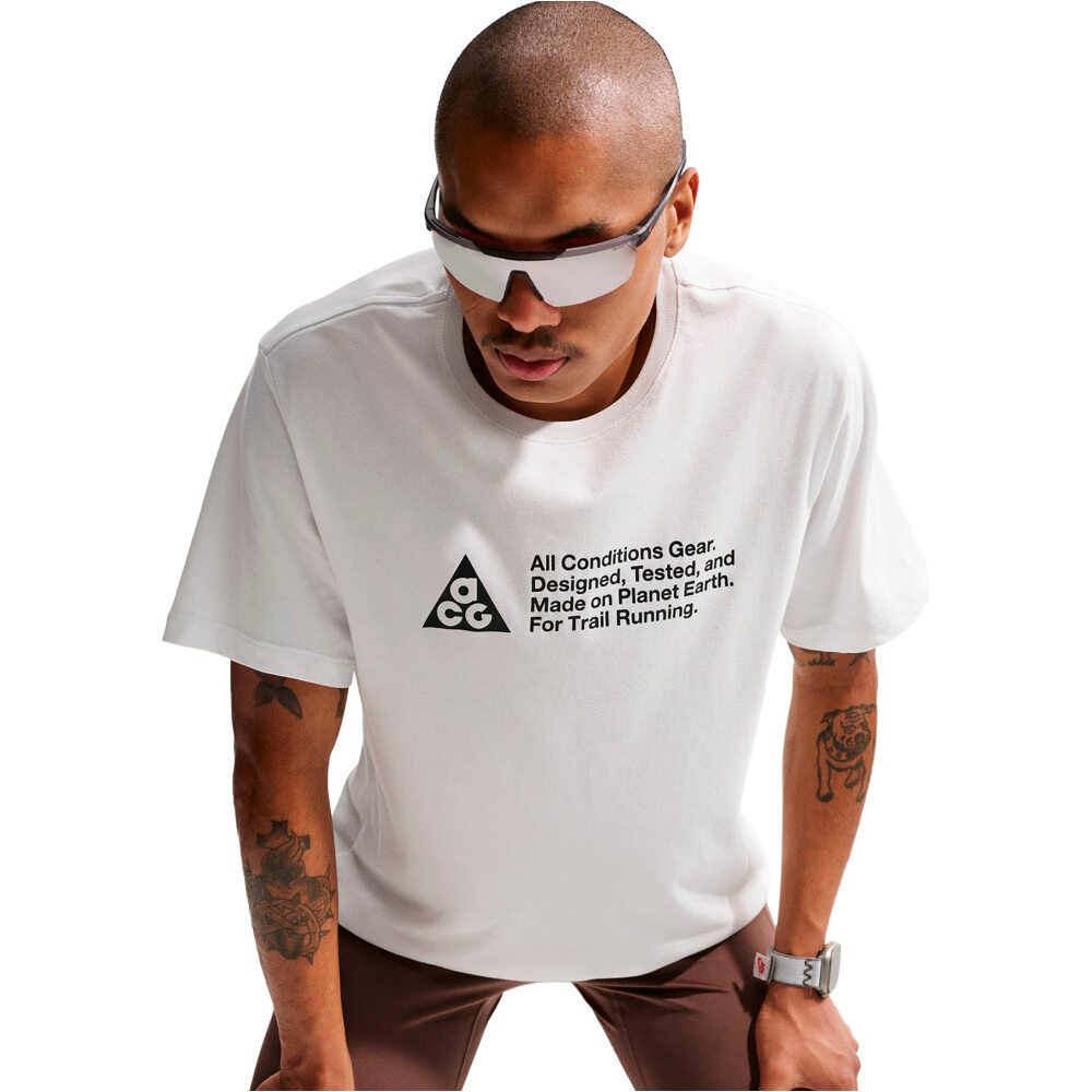 Nike camisetas trail running manga corta hombre DRI-FIT ACG BLANCO 04