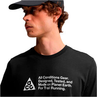 Nike camisetas trail running manga corta hombre DRI-FIT ACG GRIS 04