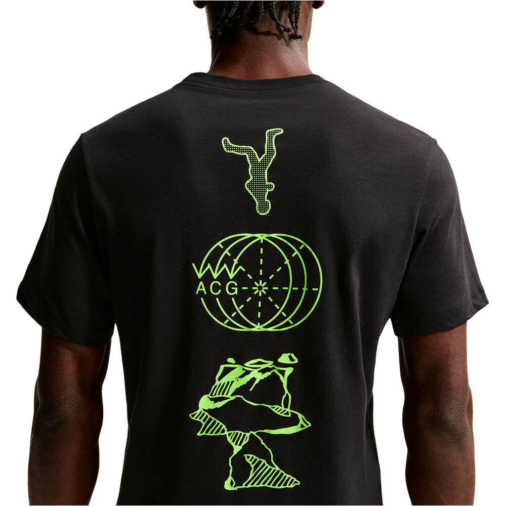 Nike camisetas trail running manga corta hombre DRI-FIT ACG TRAIL ENERGY NEGRO vista detalle