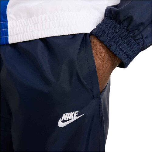 NIKE CLUB morado