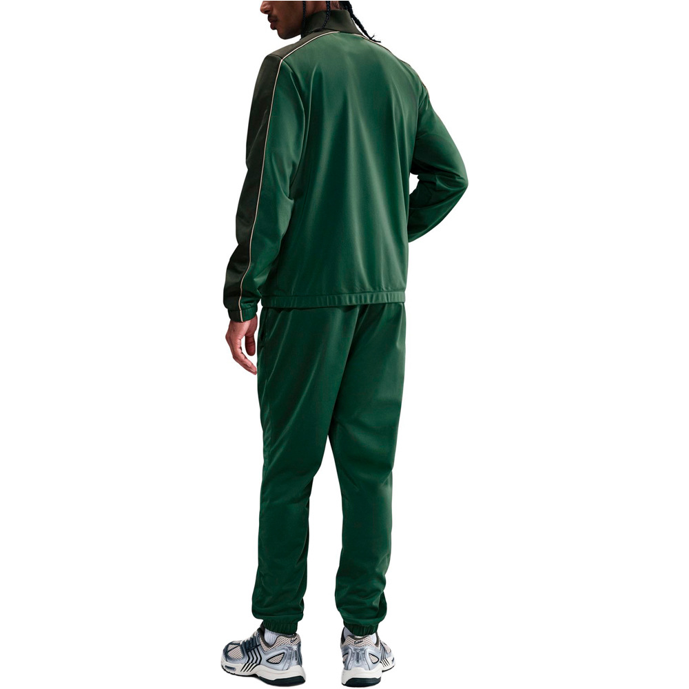 Nike chándal hombre CLUB VERDE vista trasera