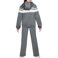 Nike chándal niño DRI-FIT SPORTSWEAR GRIS vista trasera