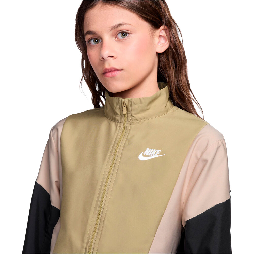 Nike chándal niño K NSW TRACKSUIT WVN FZ NEGRO vista detalle