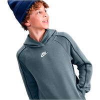 Nike chándal niño SPORTSWEAR CLUB GRIS vista detalle