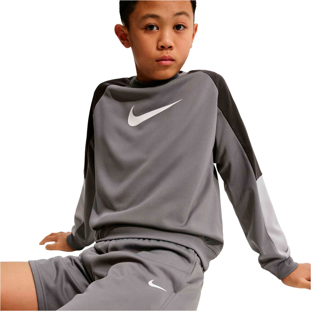 Nike chándal niño SPORTSWEAR NEGRO 06