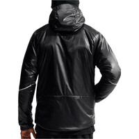 Nike CHAQUETA RUNNING HOMBRE M NK TF MILER AEROLAYER JKT NEGRO vista trasera