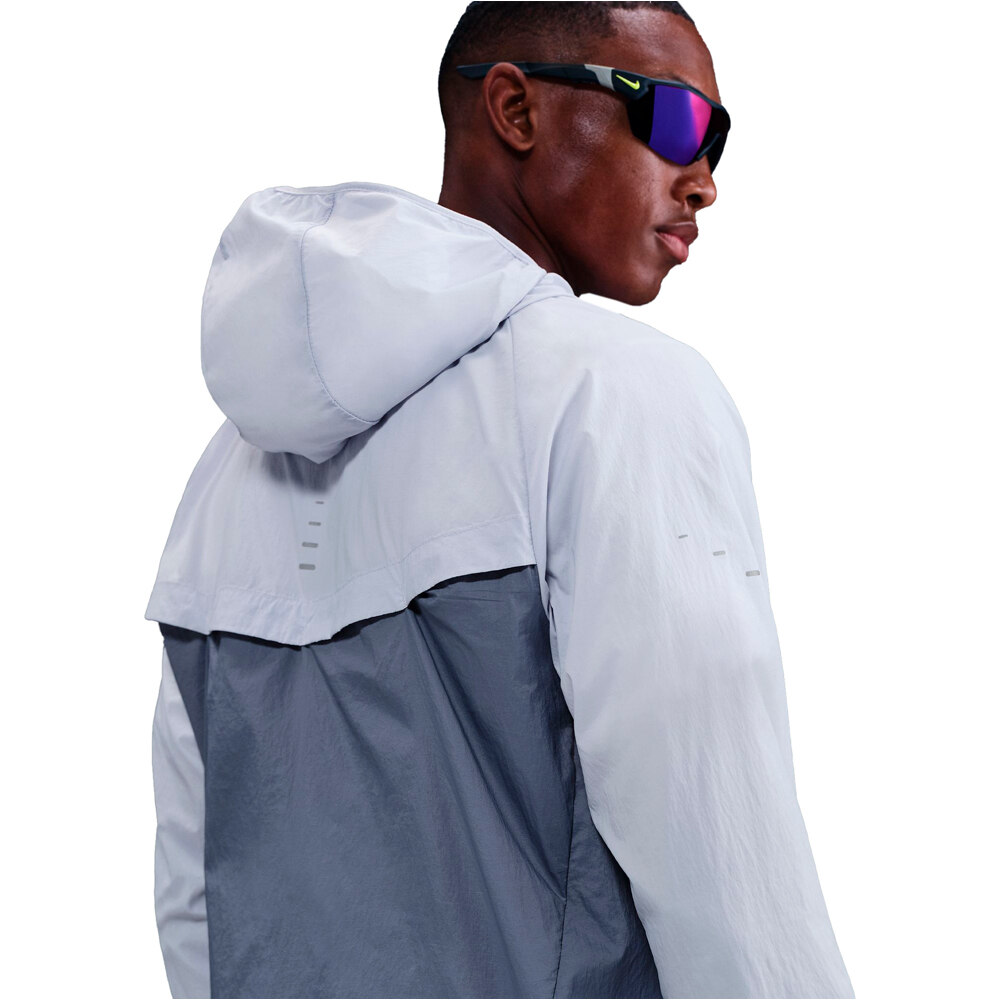 Nike CHAQUETA RUNNING HOMBRE STRIDE REPEL UV AZUL 03