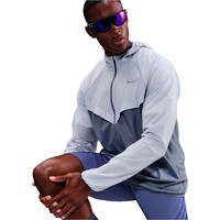 Nike CHAQUETA RUNNING HOMBRE STRIDE REPEL UV AZUL 04
