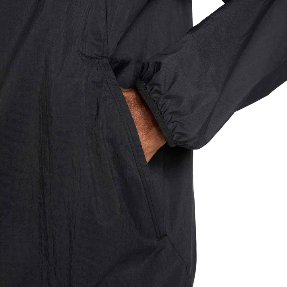 Nike CHAQUETA RUNNING HOMBRE STRIDE REPEL UV NEGRO 03