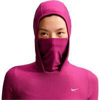 Nike CHAQUETA RUNNING MUJER W NK TF SWIFT HOODED LS TOP ROJO 03