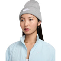 Nike gorro esquí hombre PEAK FUTURA GRIS vista frontal