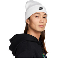 Nike gorro esqui mujer PEAK BLANCO 02