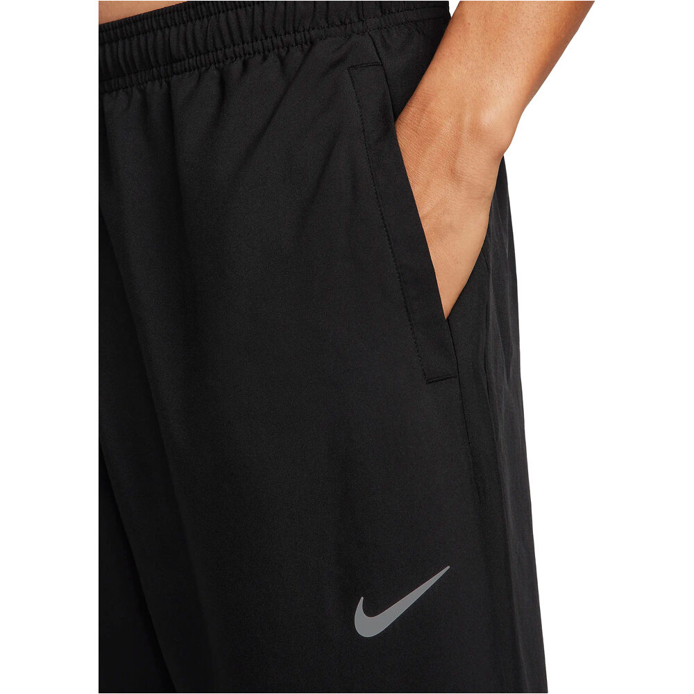 Nike malla larga running hombre DRI-FIT CHALLENGER NEGRO 03