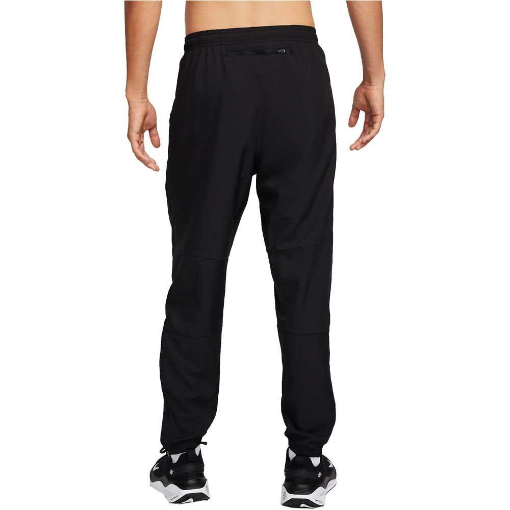 Nike malla larga running hombre DRI-FIT CHALLENGER NEGRO vista trasera