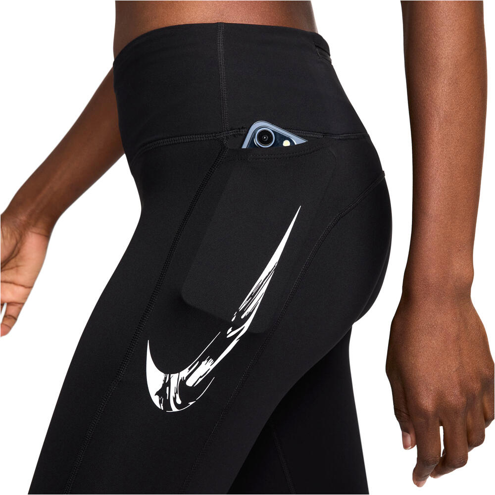 Nike malla larga running mujer DRI-FIT FAST NEGRO vista detalle