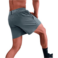 Nike pantalón corto fitness hombre DRI-FIT PRO GRIS vista trasera
