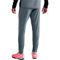 Nike pantalón hombre DRI-FIT ACADEMY GRIS vista trasera