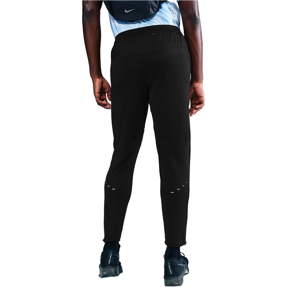 Nike pantalón hombre DRI-FIT STRIDE NEGRO vista trasera