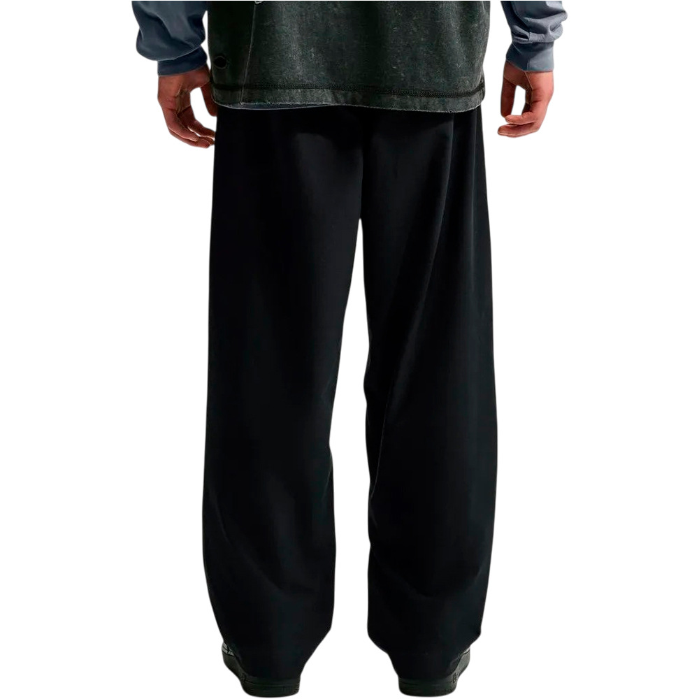 Nike pantalón hombre M NK CLUB STRAIGHT PANT NEGRO vista trasera