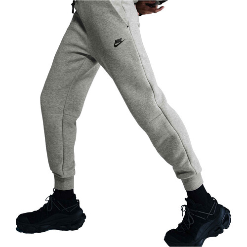 NIKE SPORTSWEAR TECH gris