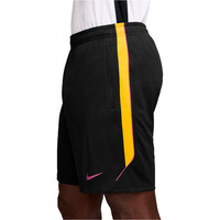 Nike pantalones cortos futbol NIKE STRIKE SHORT NEAM NEGRO vista detalle