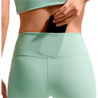 Nike pantalones y mallas largas fitness mujer DRI-FIT ONE VERDE 05