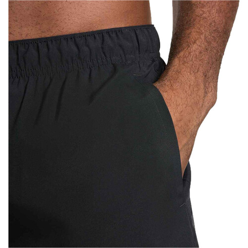 NIKE DRI-FIT CHALLENGER negro