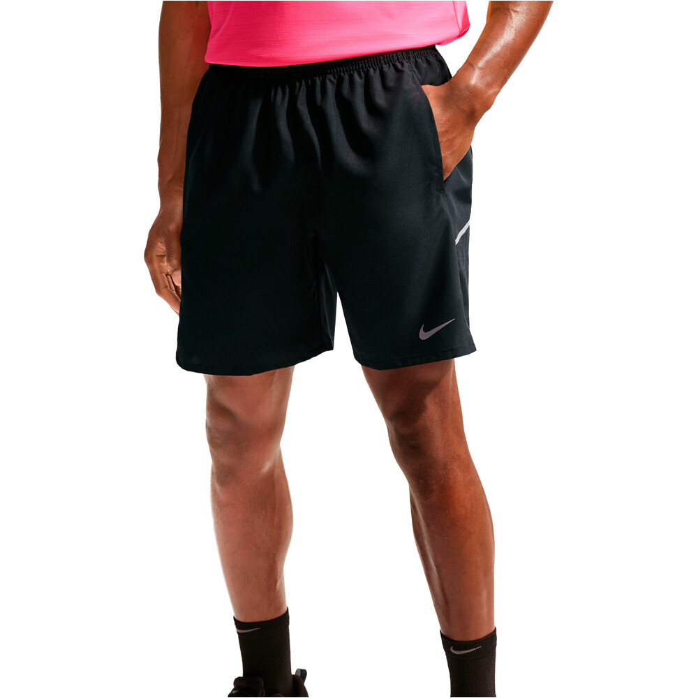 Nike pantaloneta técnica hombre DRI-FIT MILER NEGRO vista detalle
