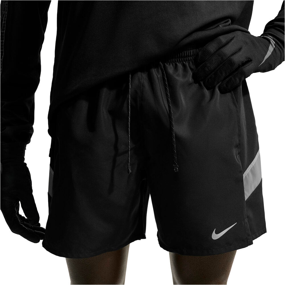 Nike pantaloneta técnica hombre M NK DF MILER WNT 5IN2IN1 SHRT NEGRO vista detalle