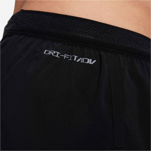 NIKE M NK DFADV AROSWFT 2INBF SHORT negro