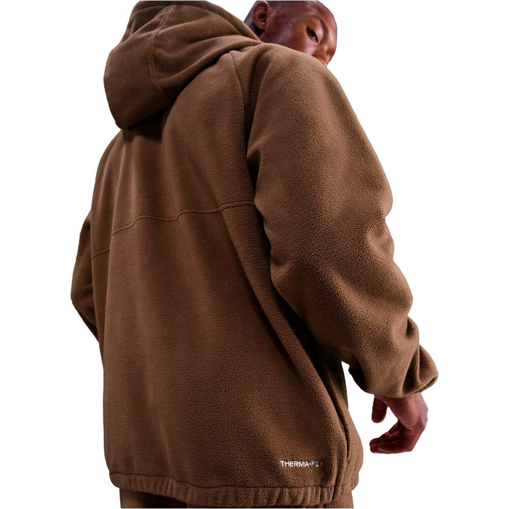 Nike sudadera hombre SPORTSWEAR CLUB MARRON vista trasera