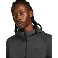 Nike sudadera hombre SPORTSWEAR TECH FLEECE WINDRUNNER GRIS vista detalle