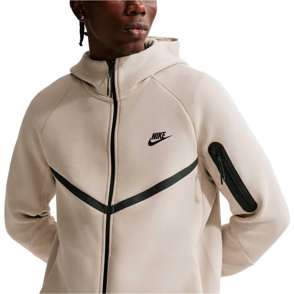 Nike sudadera hombre TECH MARRON vista detalle