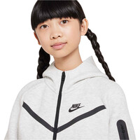 Nike sudadera niña SPORTSWEAR TECH GRIS vista detalle