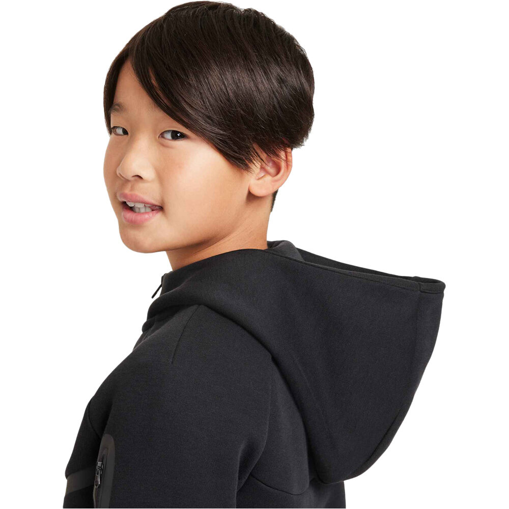 Nike sudadera niño SPORTSWEAR TECH NEGRO 03